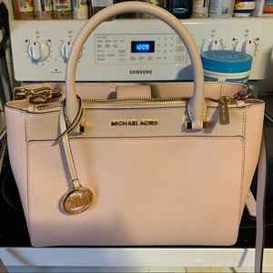 Michael Kors handbag